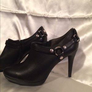 Worthington High Heel Black Boots